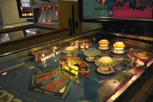 2011_Pinball_Show_13.jpg